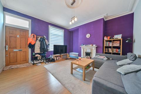 2 bedroom terraced house for sale, Gilpin Terrace, Leeds, West Yorkshire, LS12