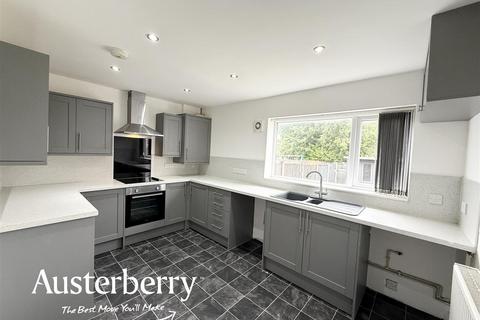 3 bedroom semi-detached house to rent, Harrowby Road, Stoke-On-Trent ST3