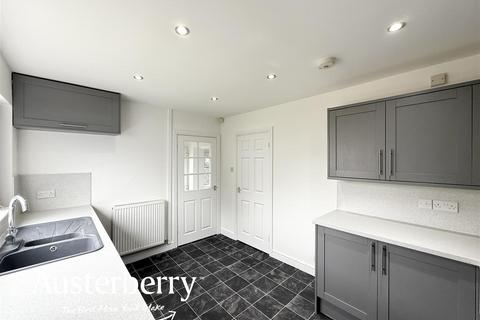 3 bedroom semi-detached house to rent, Harrowby Road, Stoke-On-Trent ST3
