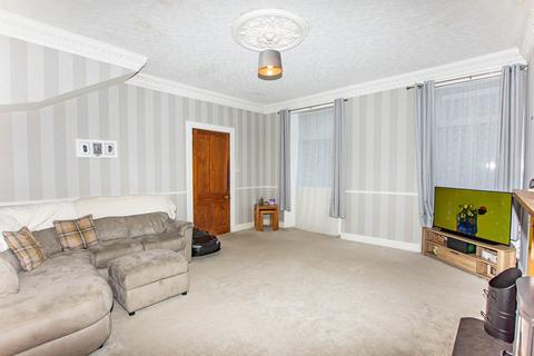 4 bedroom detached house for sale, Sinclair Street, Thurso, Highland. KW14 7AG