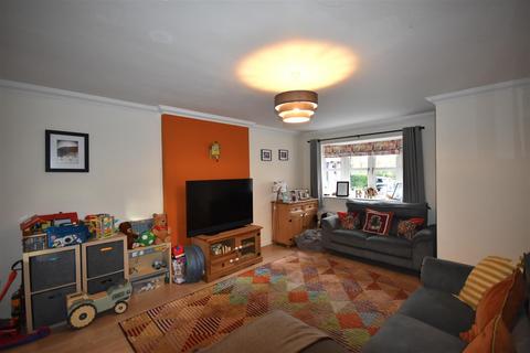 3 bedroom semi-detached house for sale, Cannon Hall Lane, Eggborough, Goole