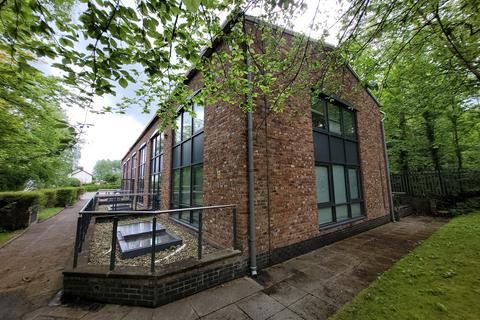 Office to rent, 442 Stockport Rd Warrington WA4 2GW