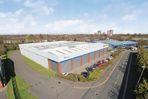 Warehouse to rent, Epsom Ave Wilmslow SK9 3RN