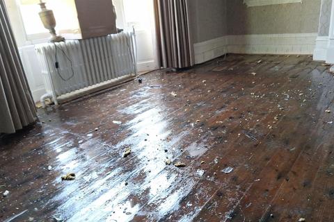 6 bedroom detached house for sale, Tunnacliffe Road, Newsome, Huddersfield