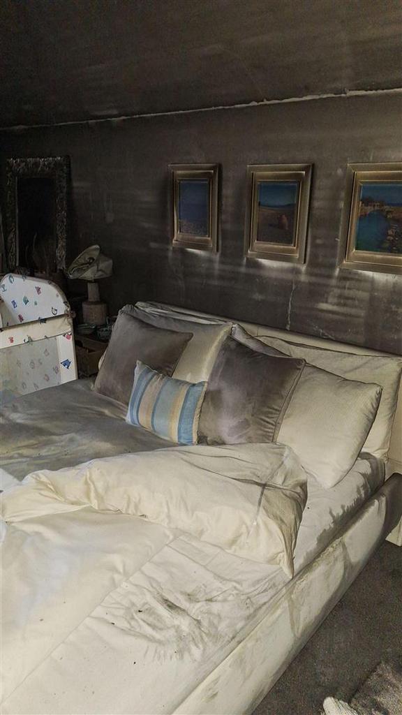 Attic Bedroom (2).jpg