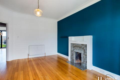 4 bedroom detached house to rent, Duddingston Gardens South, Duddingston, Edinburgh, EH15