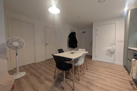 1 bedroom flat for sale, Chevette Court, Kimpton Road, Luton LU2 0GS