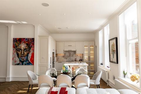3 bedroom apartment for sale, Lindfield Gardens, Hampstead, London, NW3