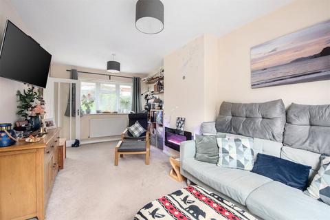 undefined, Middlemoor Road, Camberley GU16