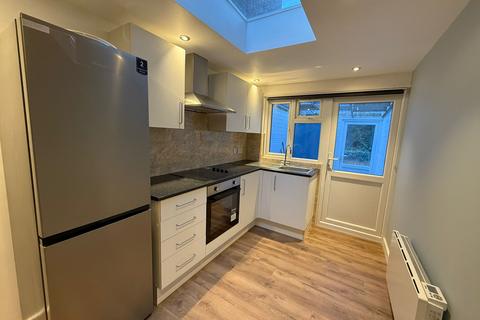 undefined, Chalvey Grove, Slough SL1