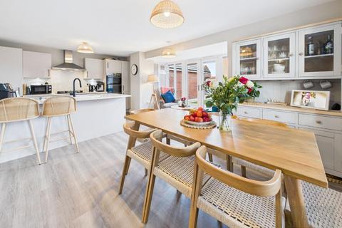 4 bedroom detached house for sale, Garner Way, Fleckney, Leicestershire