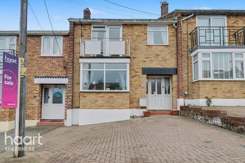 3 bedroom terraced house for sale, Seaside Avenue, Sheppey