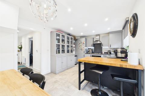 undefined, Springmead Avenue, Brockworth, Gloucester, Gloucestershire, GL3