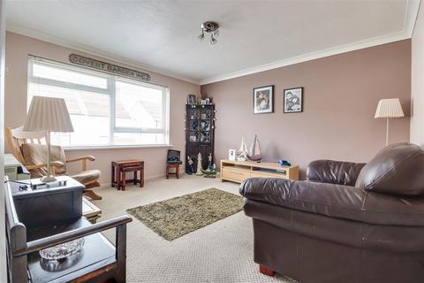 undefined, Wellington Avenue, Westcliff-on-Sea SS0
