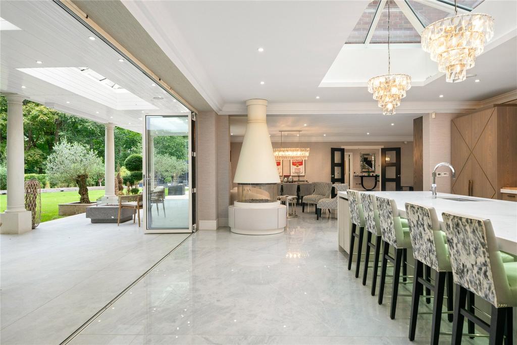 Kitchen/Breakfast