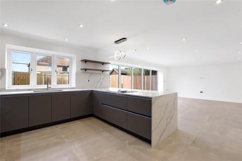 5 bedroom detached house to rent, High Cross, Aldenham, Watford, Hertfordshire, WD25