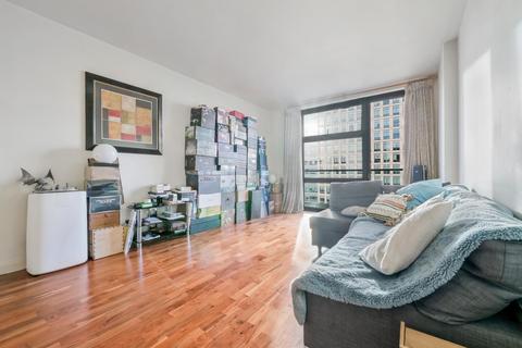 1 bedroom apartment to rent, Discovery Dock, South Quay Square