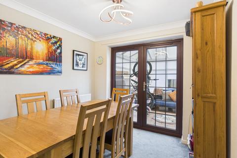 4 bedroom detached house for sale, Rayners Close, Stalybridge, SK15 1TJ