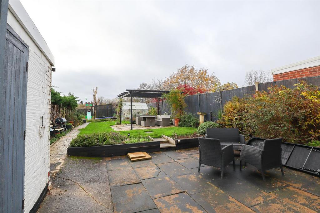 Garden (2).jpg