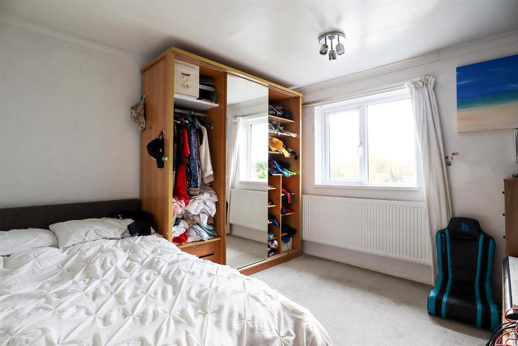 Bedroom 2.jpg