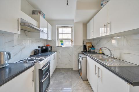 2 bedroom apartment for sale, Lambeth Walk, London