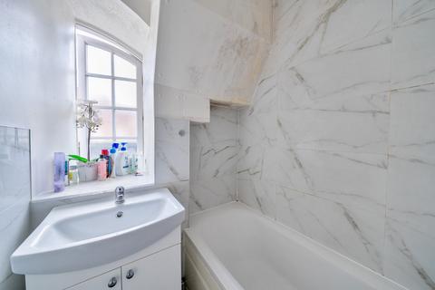 2 bedroom apartment for sale, Lambeth Walk, London