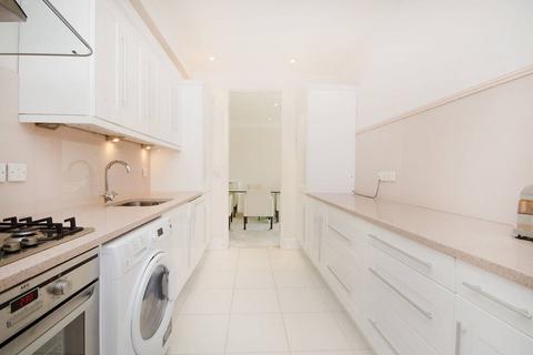 2 bedroom flat for sale, Earls Court Square, Earls Court, London, SW5