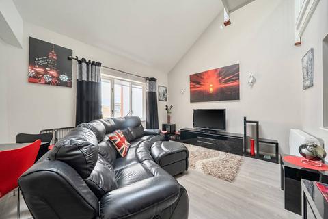 1 bedroom flat for sale, Regents Court, Kingston, Kingston upon Thames, KT2