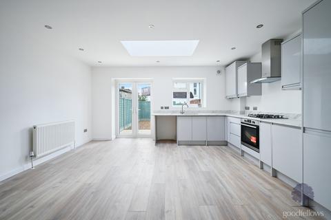 undefined, Seymour Avenue, Morden SM4
