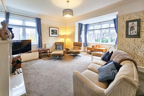undefined, Woodside Walk, Harrogate, HG1