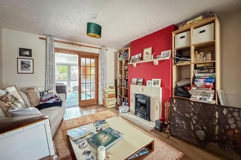 3 bedroom semi-detached house for sale, Queens Meadow, Cambridge CB1
