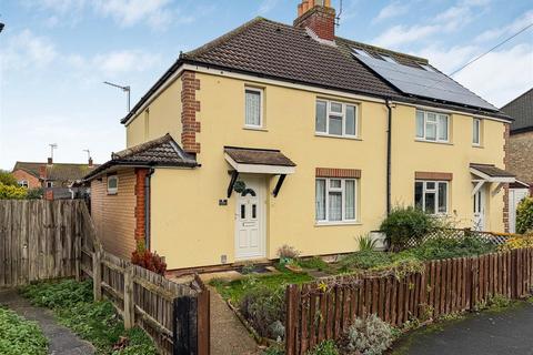 3 bedroom semi-detached house for sale, Queens Meadow, Cambridge CB1