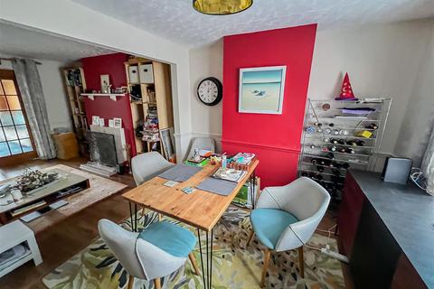 3 bedroom semi-detached house for sale, Queens Meadow, Cambridge CB1