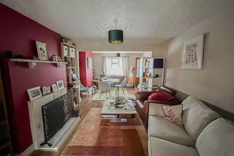 3 bedroom semi-detached house for sale, Queens Meadow, Cambridge CB1