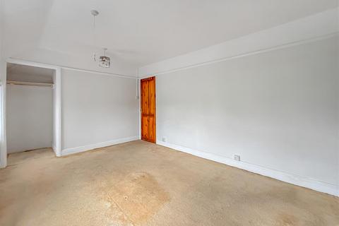 undefined, Queens Meadow, Cambridge CB1