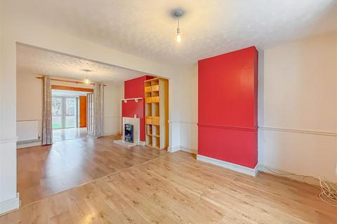 3 bedroom semi-detached house for sale, Queens Meadow, Cambridge CB1