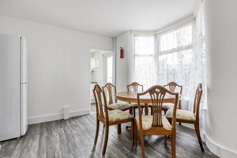 undefined, Grove Vale, London, SE22