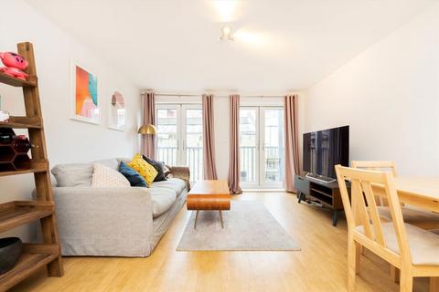 2 bedroom flat to rent, New Road, London E1