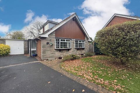 Pine Walk, Stourbridge DY9
