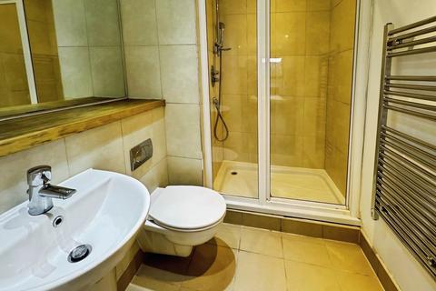 undefined, Gateway East, Marsh Lane, Leeds, LS9