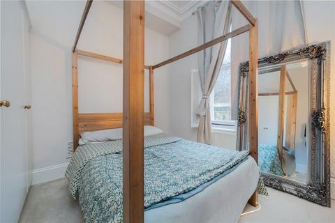 undefined, Warwick Avenue, London W9