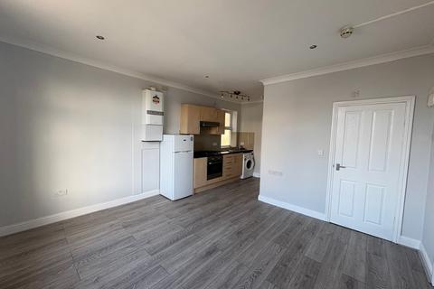 undefined, Flat 4 20 Oakfield Road Croydon Surrey CR0 2UA