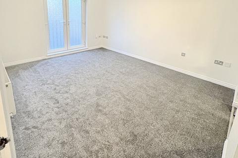 2 bedroom apartment to rent, Myrtle Drive, Arbourthorne, Sheffield, S2