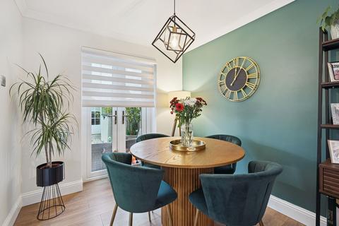 undefined, Calder Court, Stirling, FK7