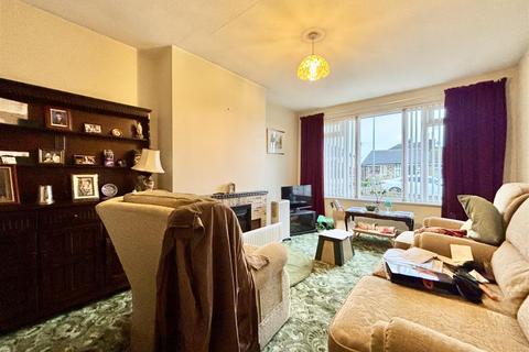 undefined, Highgate Close, Bradford BD13