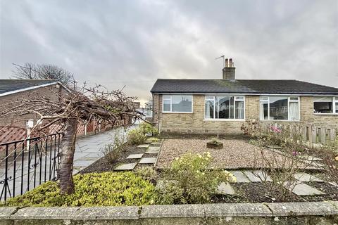 2 bedroom semi-detached bungalow for sale, Highgate Close, Bradford BD13
