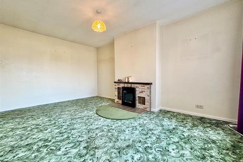 2 bedroom semi-detached bungalow for sale, Highgate Close, Bradford BD13