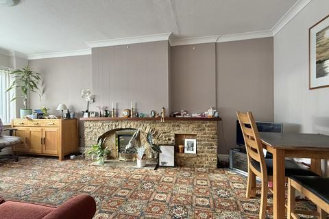 4 bedroom semi-detached house for sale, St. Michaels Road, Kingsteignton, Newton Abbot