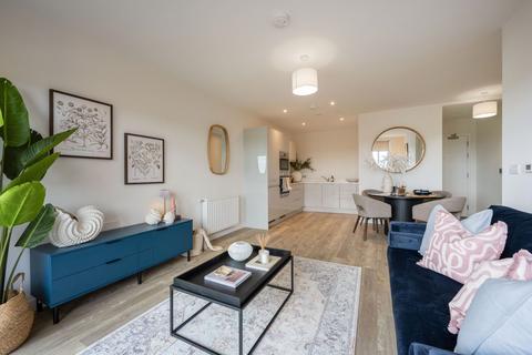 2 bedroom apartment to rent, Riverview, Elmsleigh Road, TW18