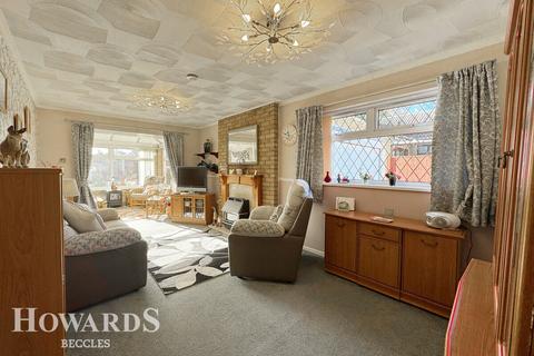 3 bedroom detached bungalow for sale, Woodside, Beccles